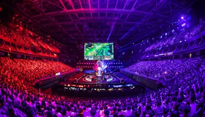 S15之后全球战力榜更新：LPL包揽前三。